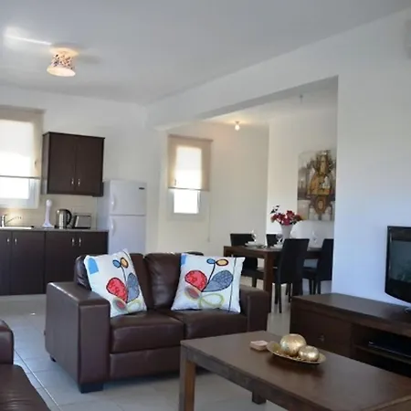 Two Bed With Sea Views And Pool Views Апартаменты Протарас