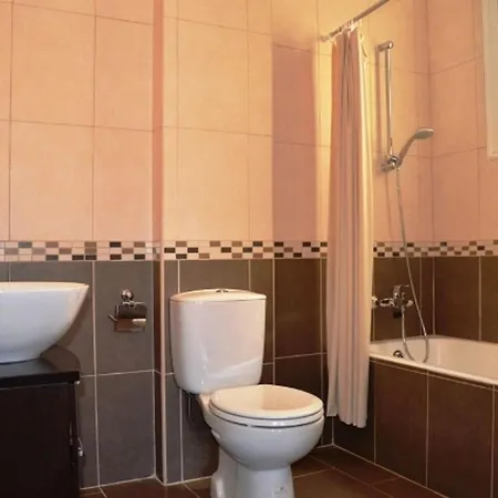 Апартаменты Two Bed With Sea Views And Pool Views