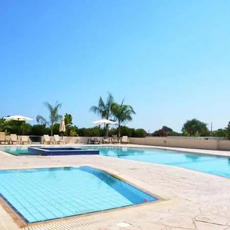 Two Bed With Sea Views And Pool Views Apartment Protaras